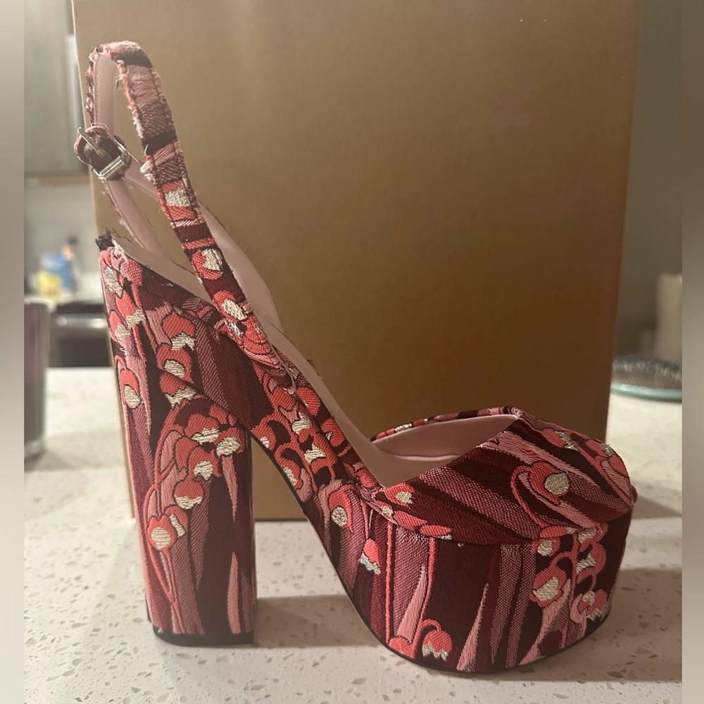 Giamba chunky platform heels size EU 37.5 (us 7.5)